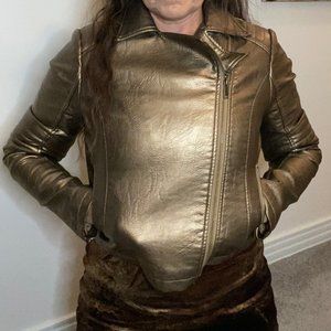GOLD PLEATHER JACKET